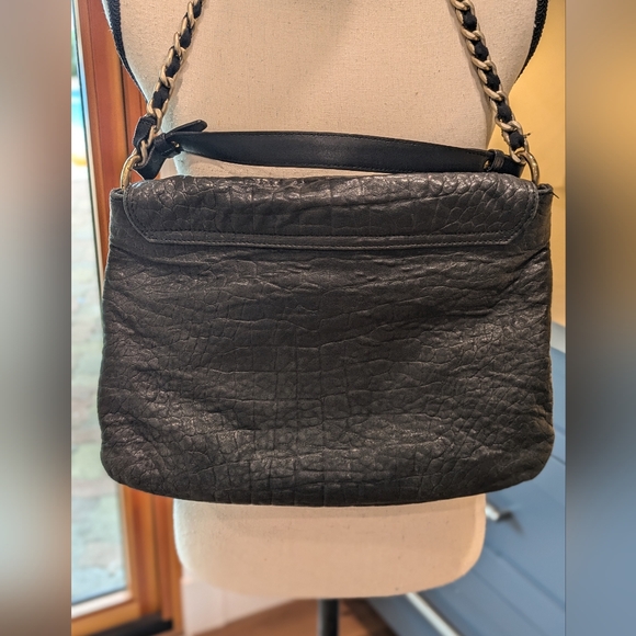 Furla Guggenheim Shoulder Bag in Black Leather Embossed as Crocodile - Picture 3 of 12